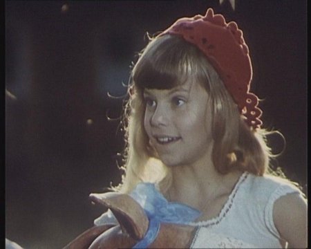 Скачать фильм Про Красную Шапочку (1977)